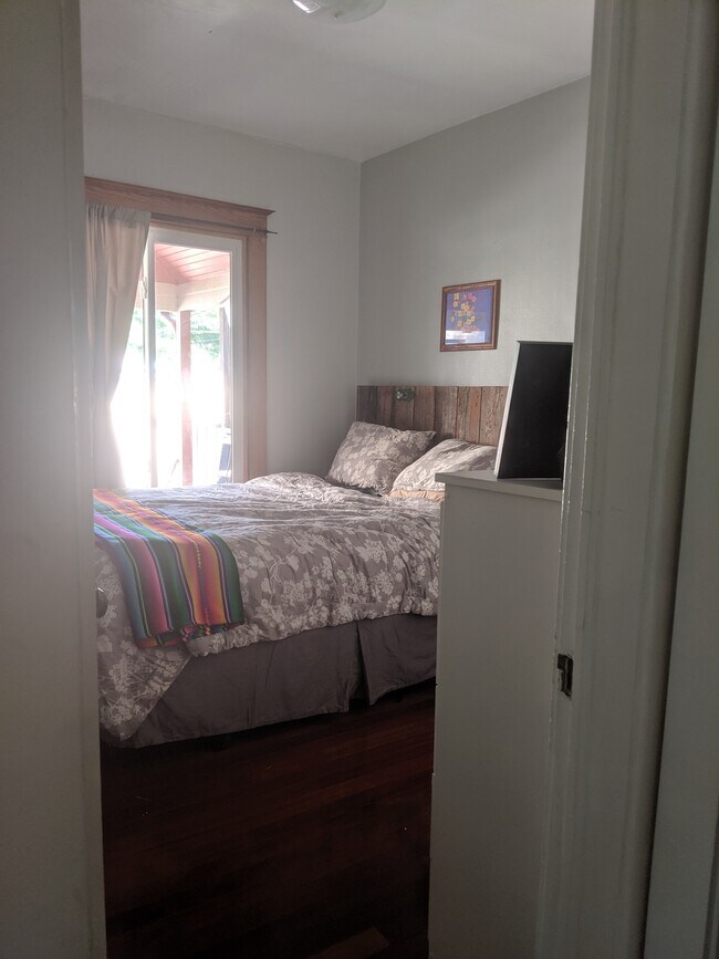 Foto del edificio - 501 Marion St