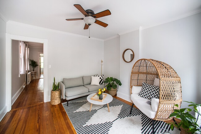 Building Photo - 412 W Patrick St