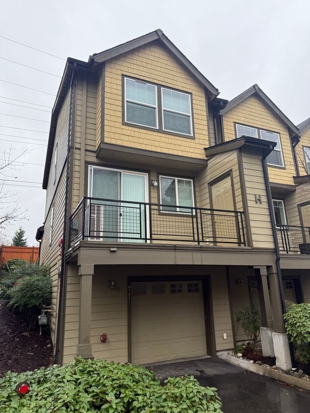 Photo - 19102 20th Dr SE-Unit H101