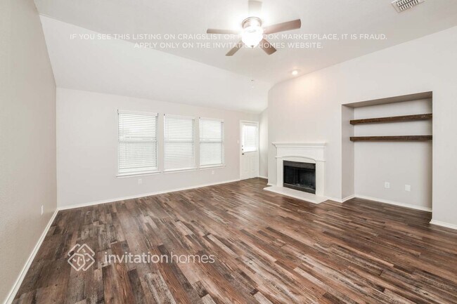 Foto del edificio - 216 Cedar Crest Dr