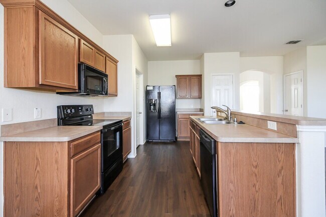 Foto del edificio - 2280 Timber Creek Dr