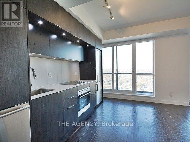 Photo principale - 170-2170 Sumach St