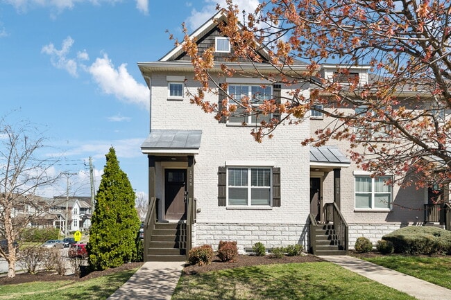 Photo - 1308 Wedgewood Ave Townhome