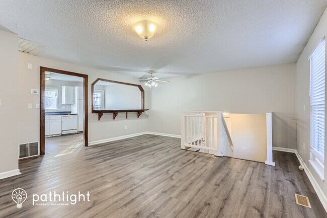 Foto del edificio - 11112 Dahlia Way, Thornton, CO, 80233