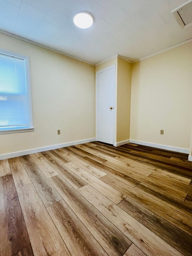 Photo - 50-52 Howard St Apartment