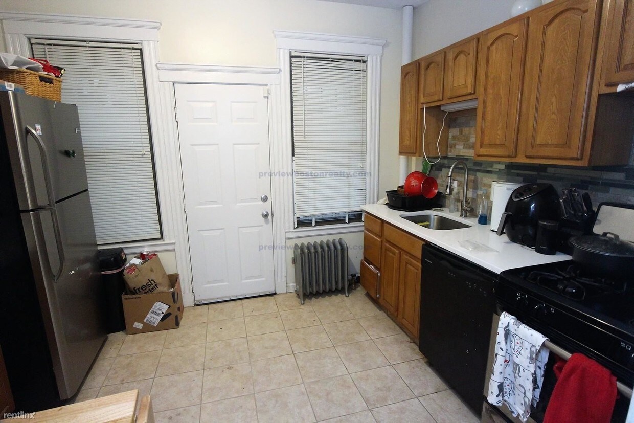 2 br, 1 bath - 5 Bellavista Road #BS - 2 br, 1 bath  - 5 Bellavista Road #BS