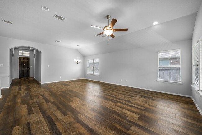 Foto del edificio - 5301 Anaheim Ave