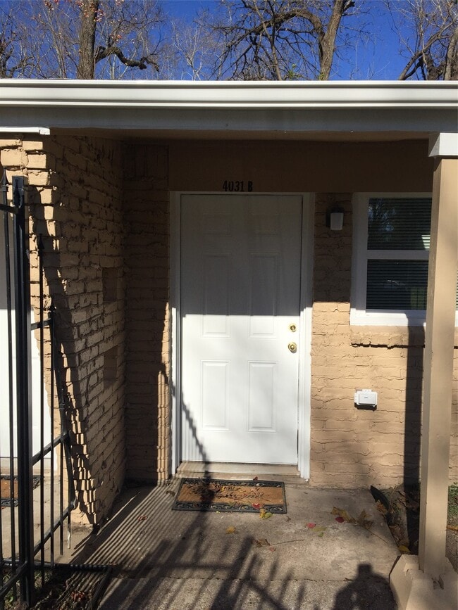 Building Photo - 4031 Ward St