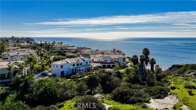 Building Photo - 3811 Vista Blanca