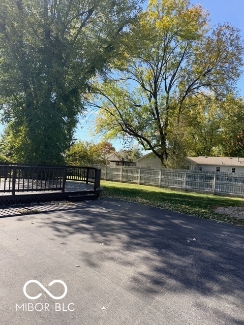 Foto del edificio - 6718 Twin Brooks Dr