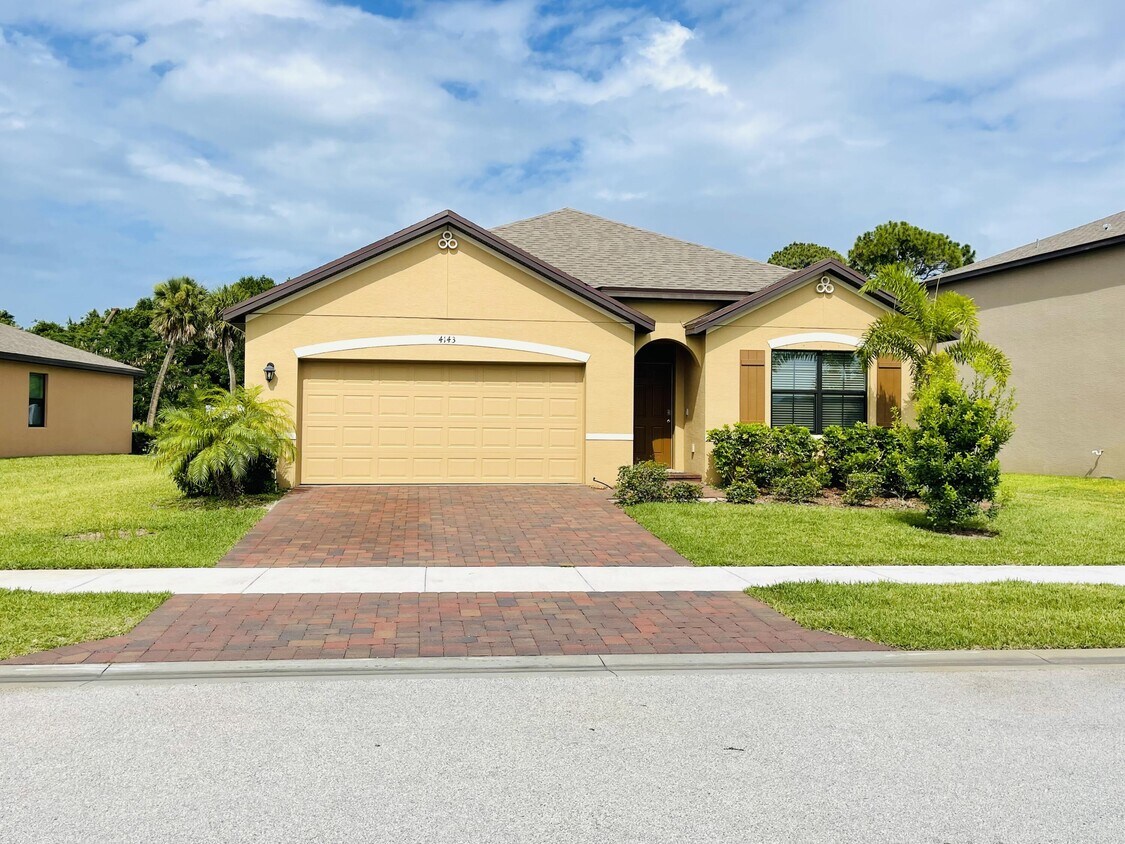 Foto principal - 4143 Keeson Cir