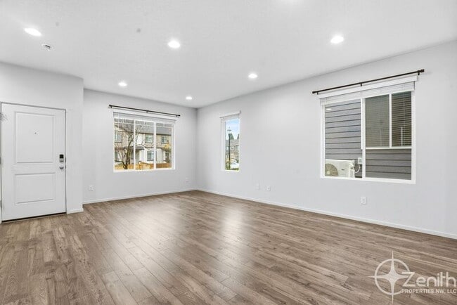 Photo - 11745 NE 22nd Way House