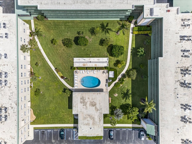 Foto del edificio - 804 SE 7th St