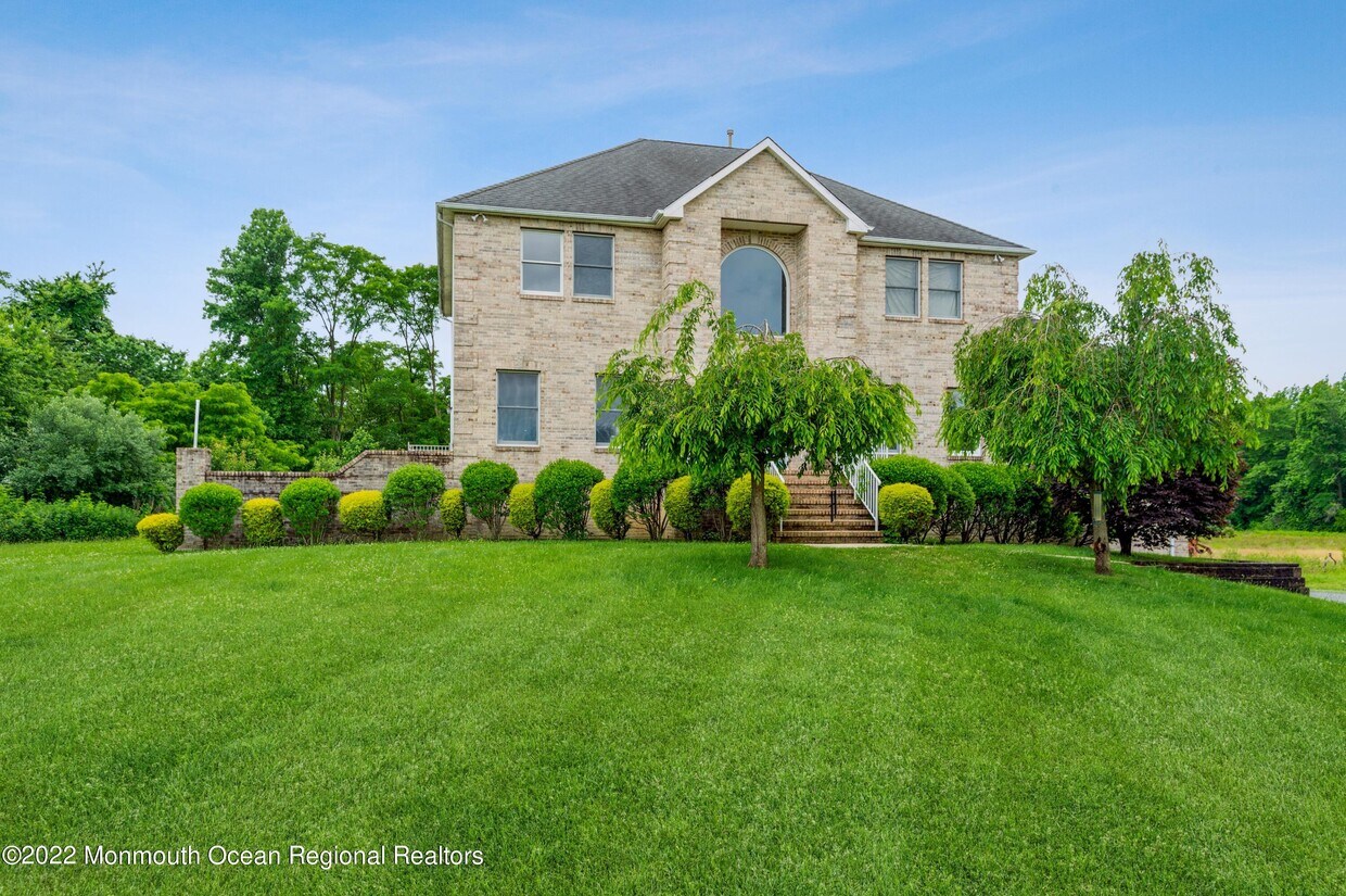 83 County Rd 539, Allentown, NJ 08501 House Rental in Allentown, NJ