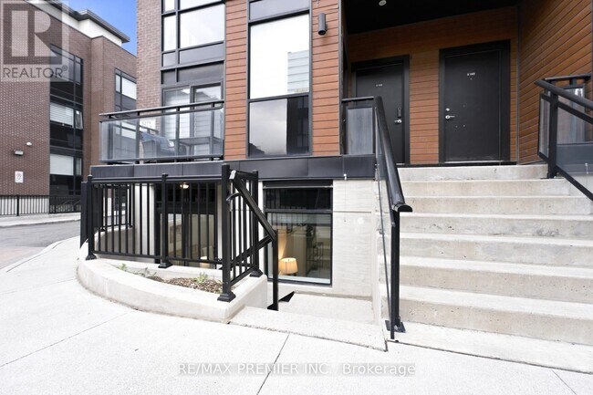 Photo du bâtiment - 5279 Hwy 7
