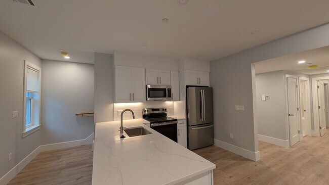 Building Photo - New 4-bed, 3-bath in Brighton; beat the 9/1 rush with an August move-in!