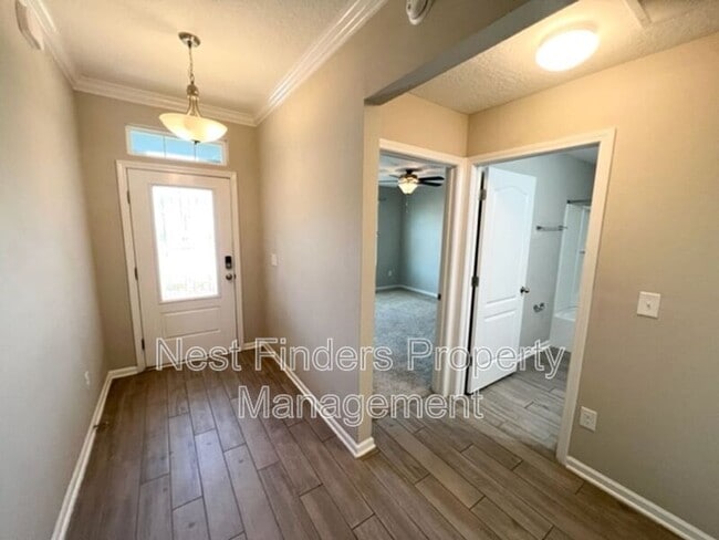Building Photo - 33 Pickett Dr