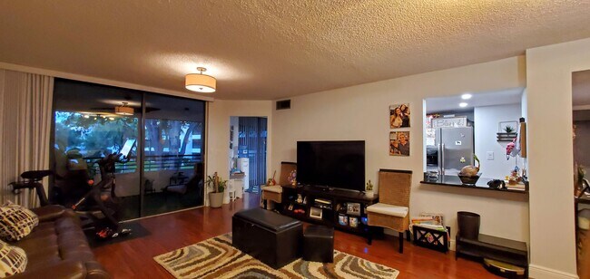 Foto del edificio - 1480 Sheridan St