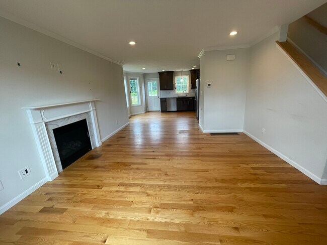 Building Photo - 35 Riley Rd