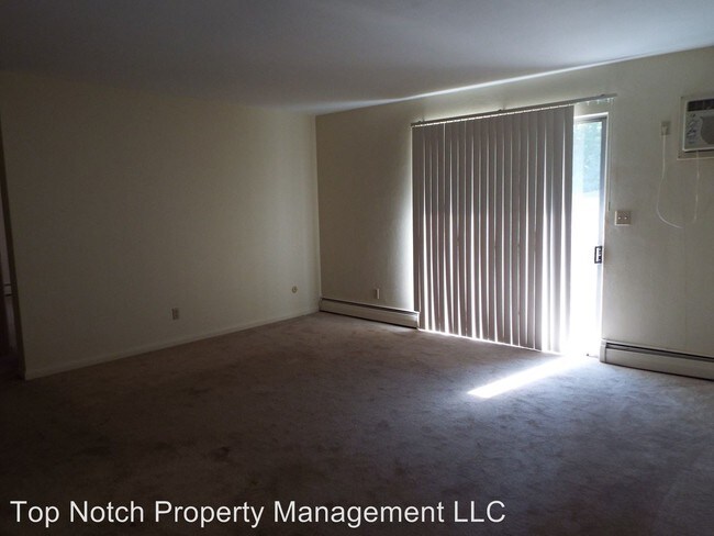 Building Photo - 1718 9th Ave