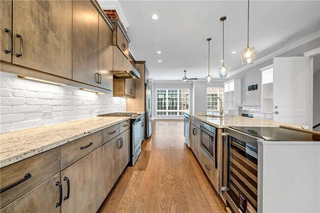 Foto del edificio - 267 Castleberry Station Dr SW