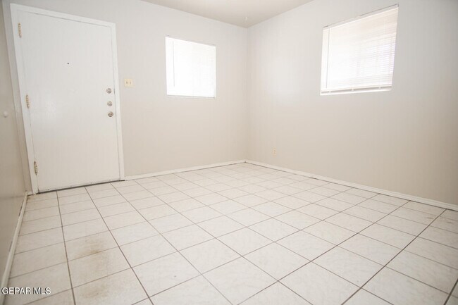 Foto del edificio - 4031 Thomason Ave