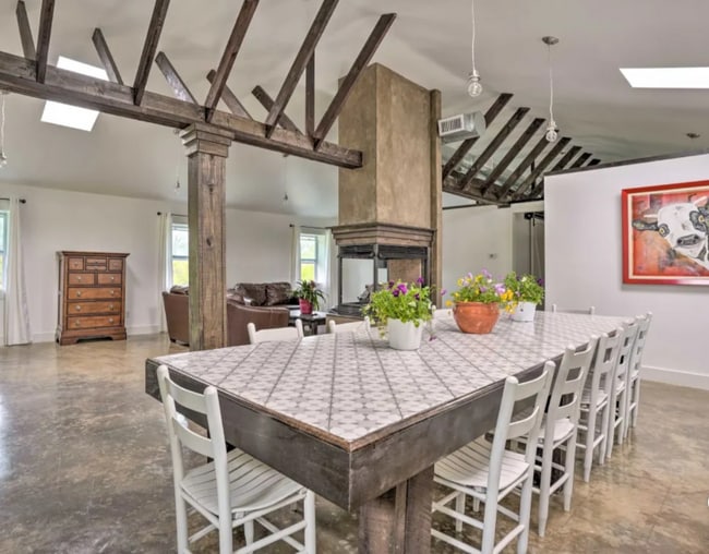 Photo - 1519 Dry Valley Rd House