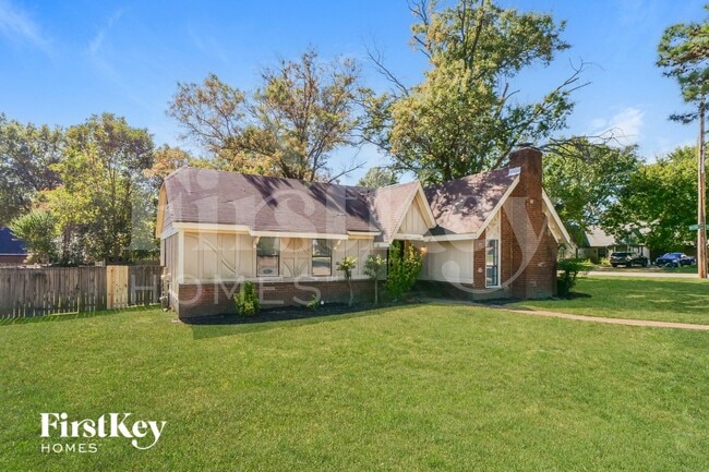 Building Photo - 6705 Boylston Dr