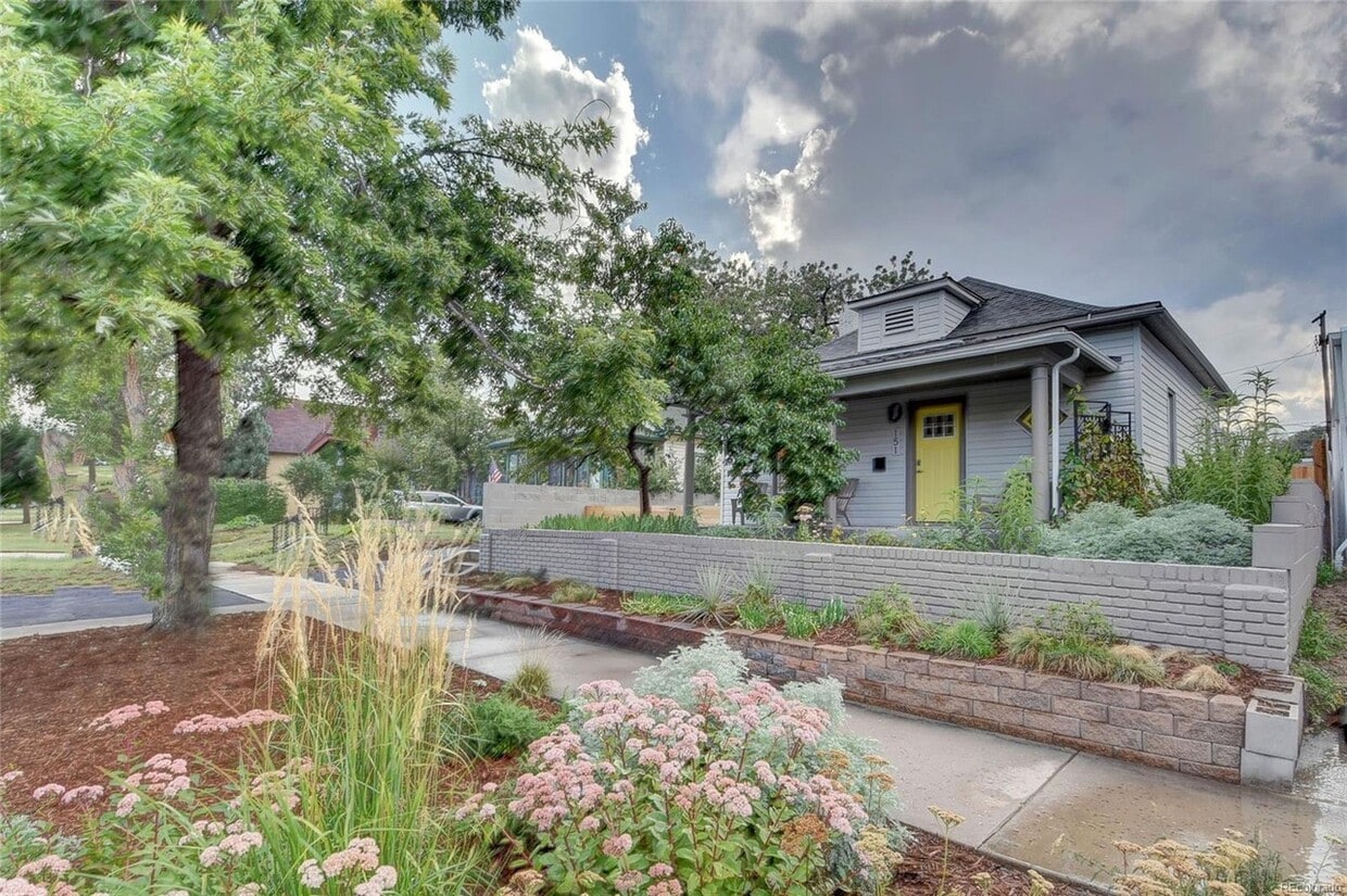 Street View - 151 Grove St