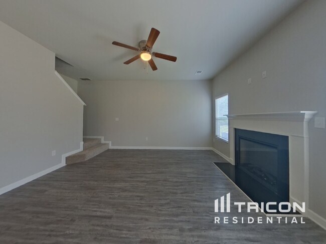 Foto del edificio - 1188 Fawn Forest Rd