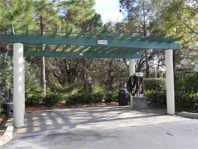 Foto del edificio - 8824 Dunes Ct
