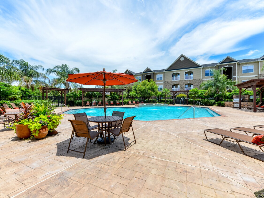 Carrington Park At Gulf Pointe Apartments Houston
