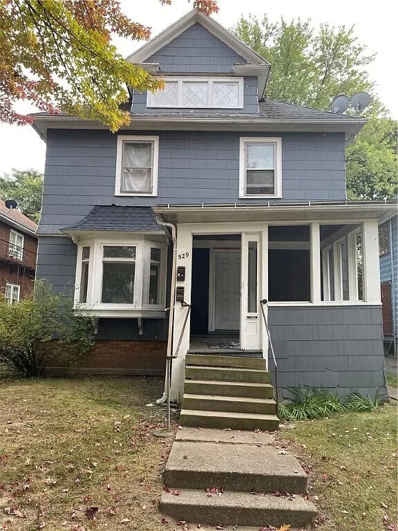 Foto del edificio - 529 Parsells Ave