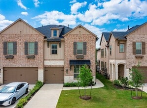 Building Photo - 6526 Bramble Cv Ln