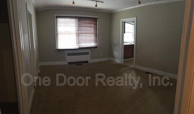 Building Photo - 1107 Richmond Rd