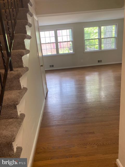 Building Photo - 3885 Chain Bridge Rd