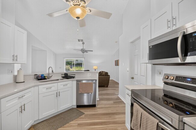 Foto del edificio - 3221 Westminster Ave SE