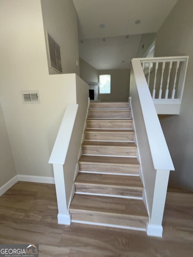 Building Photo - 1206 St Andrews Dr