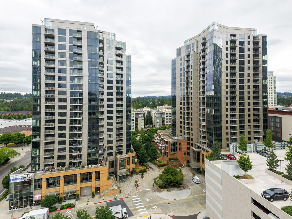 10650 Ne 9th Pl Unit 825 Bellevue Wa 98004 Condo For Rent In Bellevue Wa Apartments Com