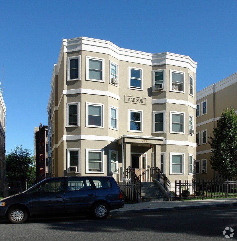 Building Photo - Madison