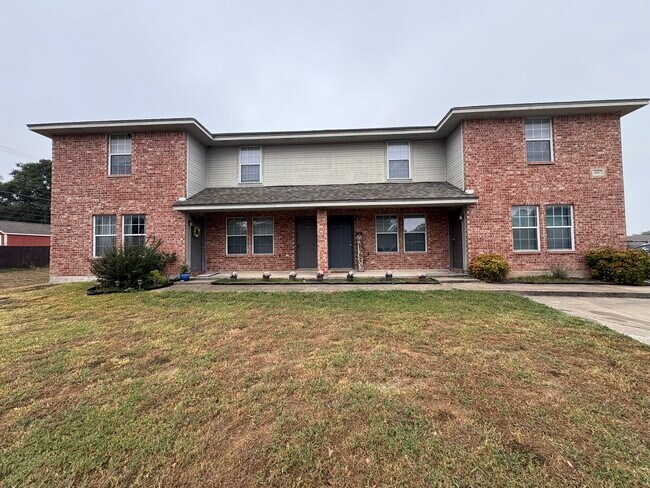 Foto del edificio - 416 Creek St