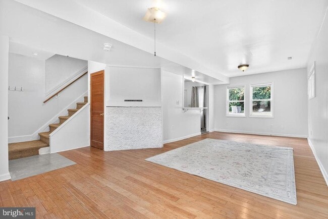 Foto del edificio - 1118 Sterling Ave