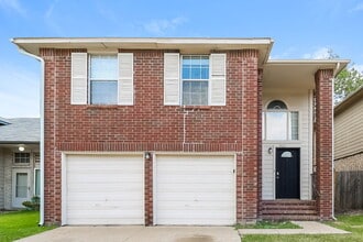 Building Photo - 5112 Wedgewood Dr