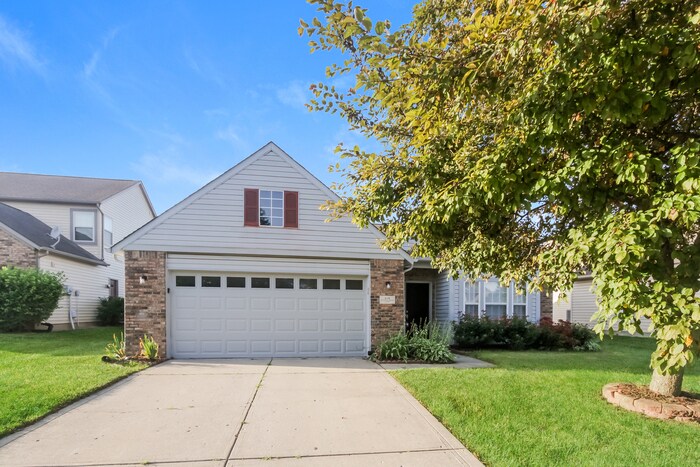 Foto principal - 1/2 Off Rent - Fenced Backyard in Perry To...