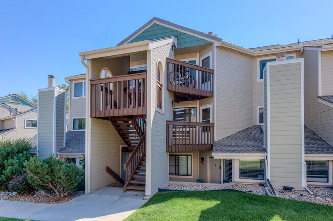 Building Photo - 5530 Stonewall Pl