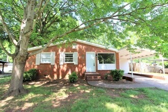 Building Photo - 2021 Choyce Cir