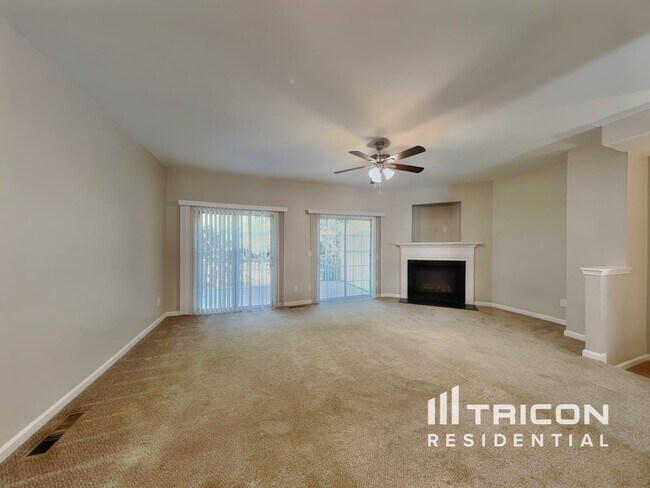 Foto del edificio - 728 Celeste Ln