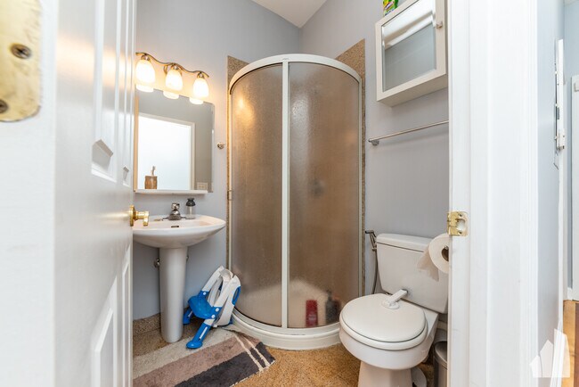 Foto del edificio - 2043 W Erie St