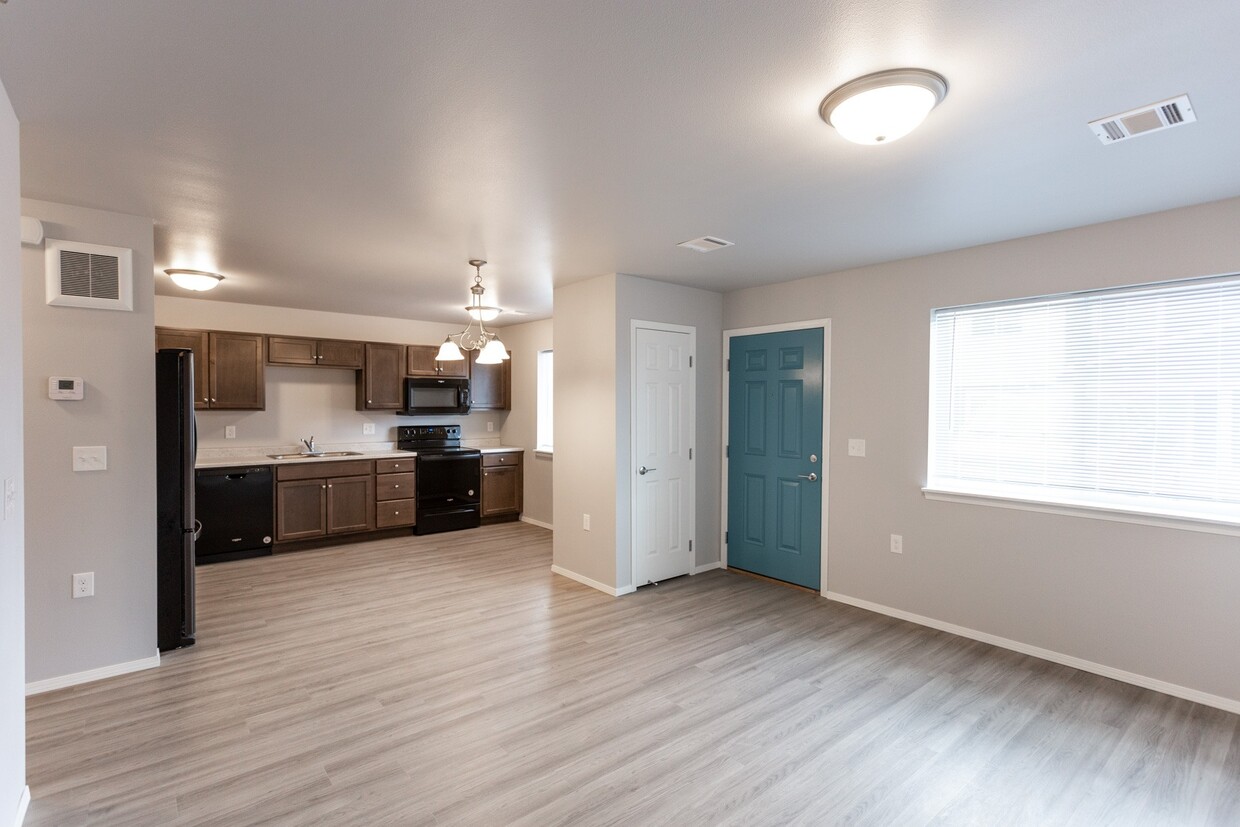 Foto principal - Lacey Village Townhomes