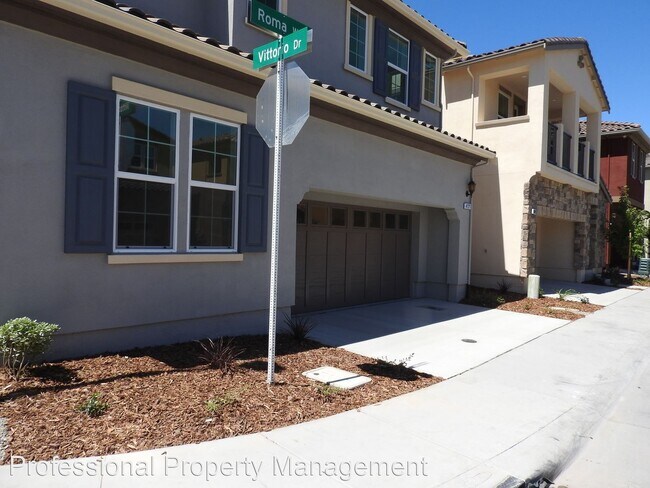 Foto del edificio - 4 br, 3 bath House - 4121 Vittorio Dr.